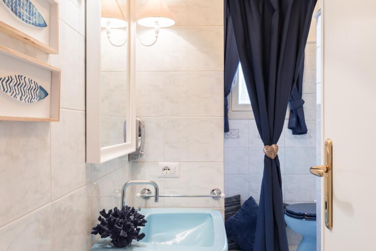 Via Frattina Love Apartment Roma Exterior foto